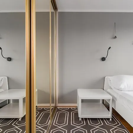 Dolarowiec By Grand *