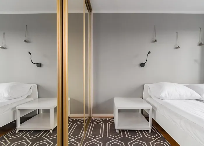 Dolarowiec By Grand *